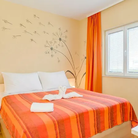 Petra Apartamento Trogir