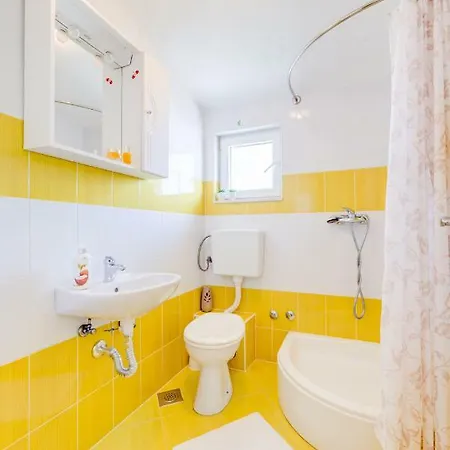 Petra Appartement *